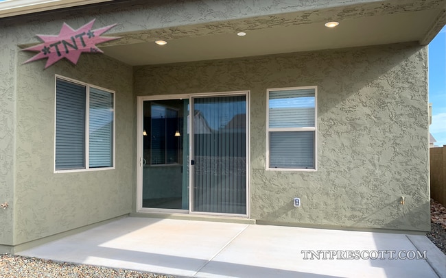 Building Photo - Home in Granville HOA