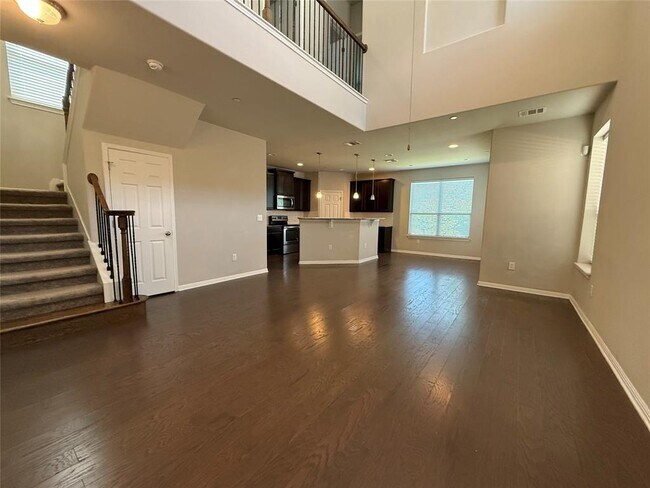 Building Photo - 3240 E Whitestone Blvd