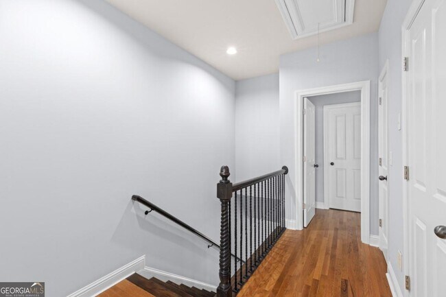 Building Photo - 10686 Austen Bend