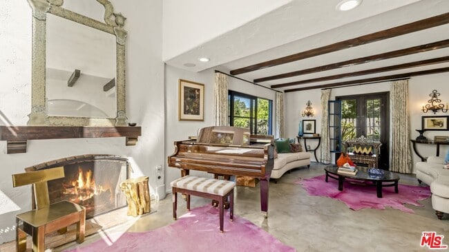 Building Photo - 11662 Duque Dr