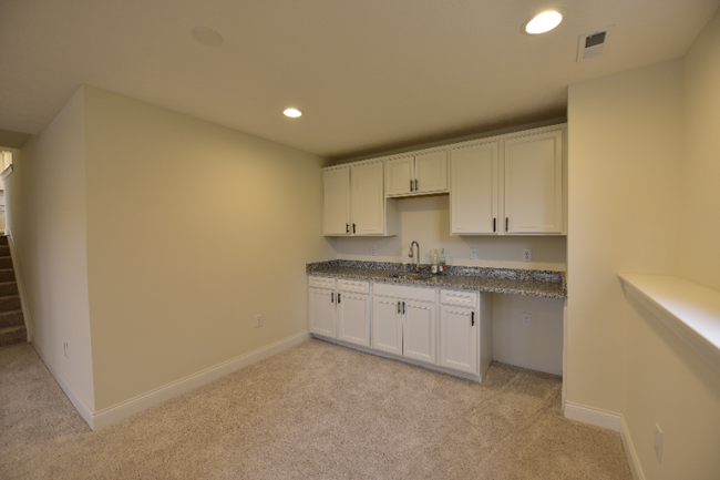 Building Photo - 4325 Harold Dr