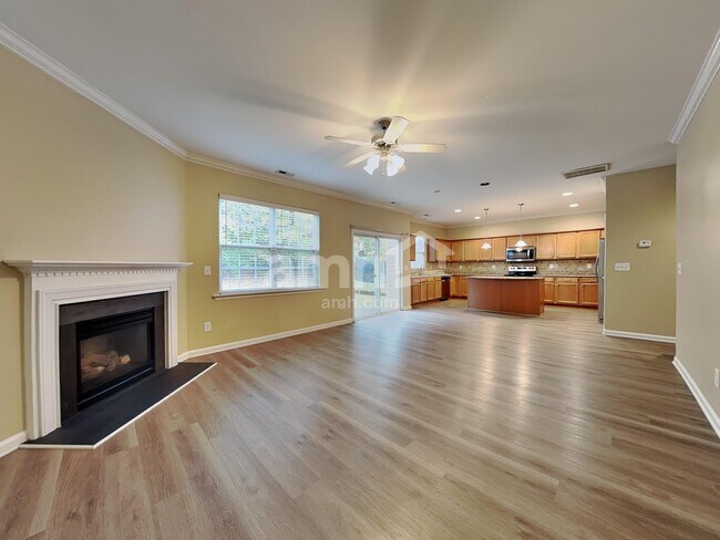 Building Photo - 5160 Busted Rock Trl