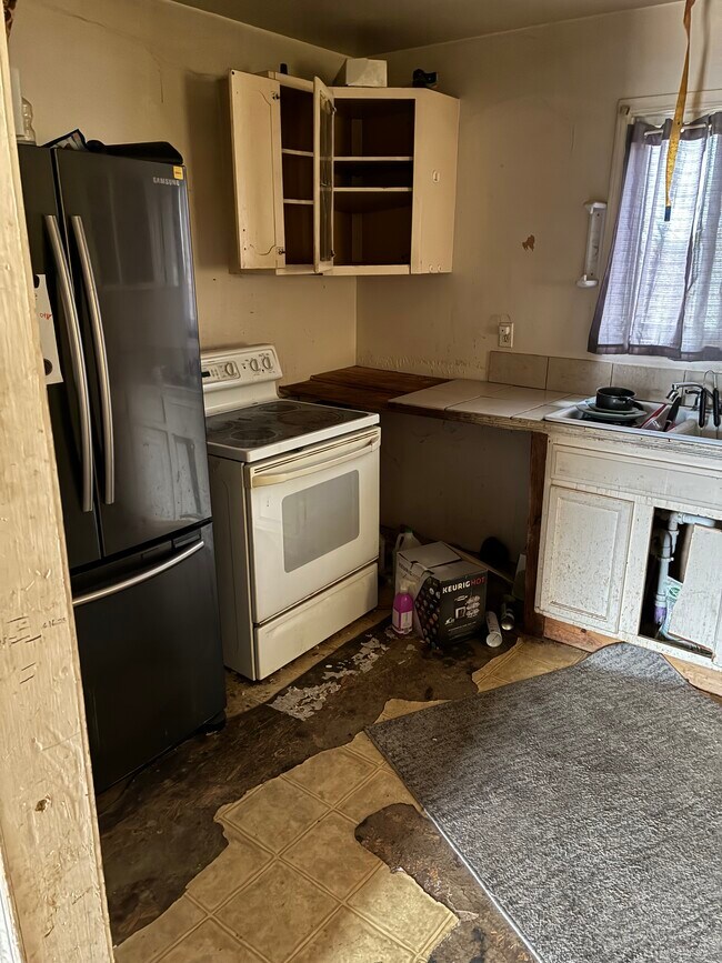 Building Photo - 6614 Elmridge Dr