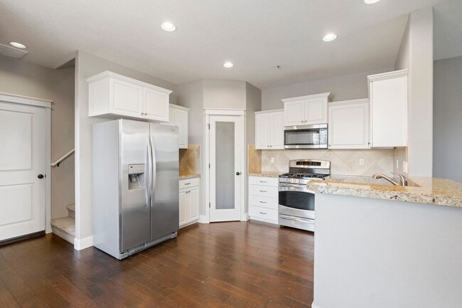 Building Photo - 28839 SW Costa Cir W