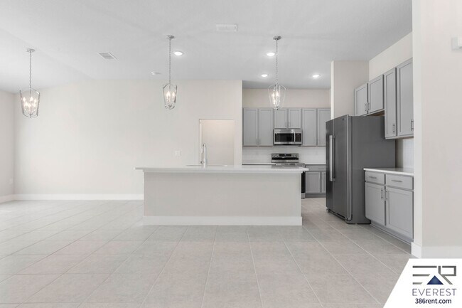 Building Photo - 34 Burnell Dr