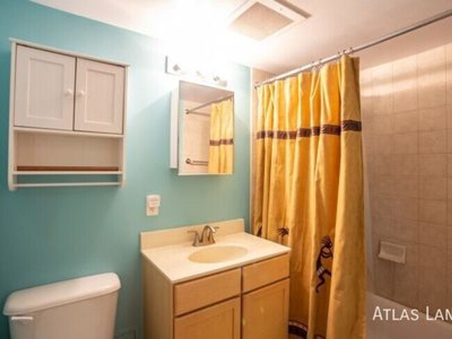 Building Photo - Spacious Efficiency with Modern Amenities, SW Waterfront Location, Fitness Room, Pool and Concier...