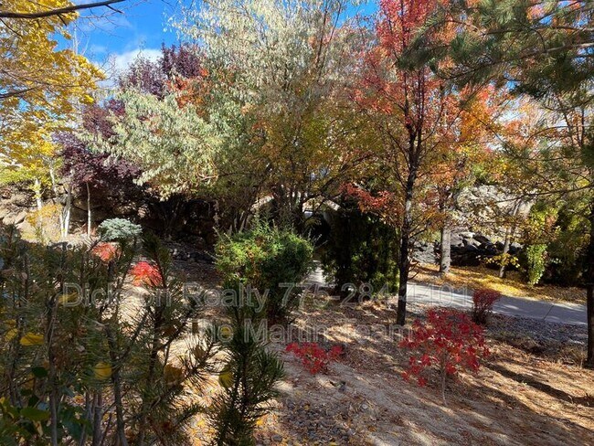 Building Photo - 6280 Ingleston Dr