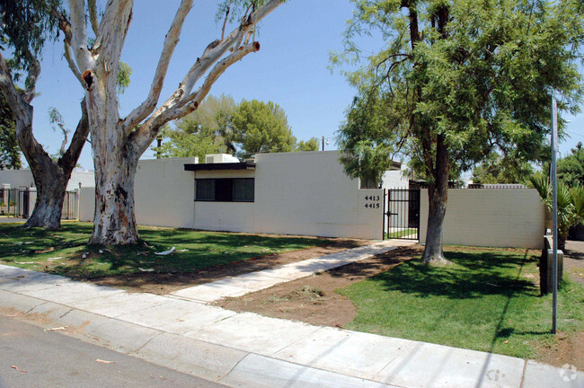 Primary Photo - Monterey Apartments