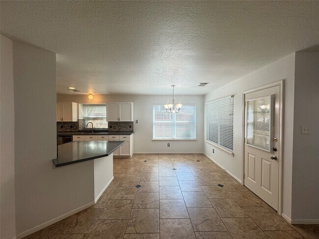 Building Photo - 210 Rolling Plains Dr