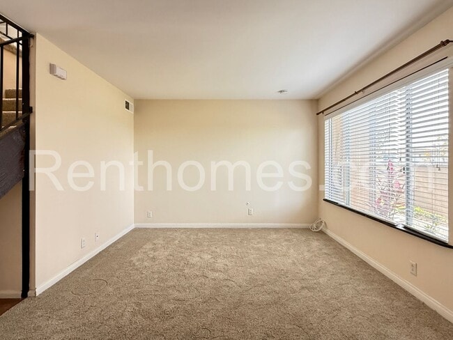 Building Photo - 7679 Stalmer St