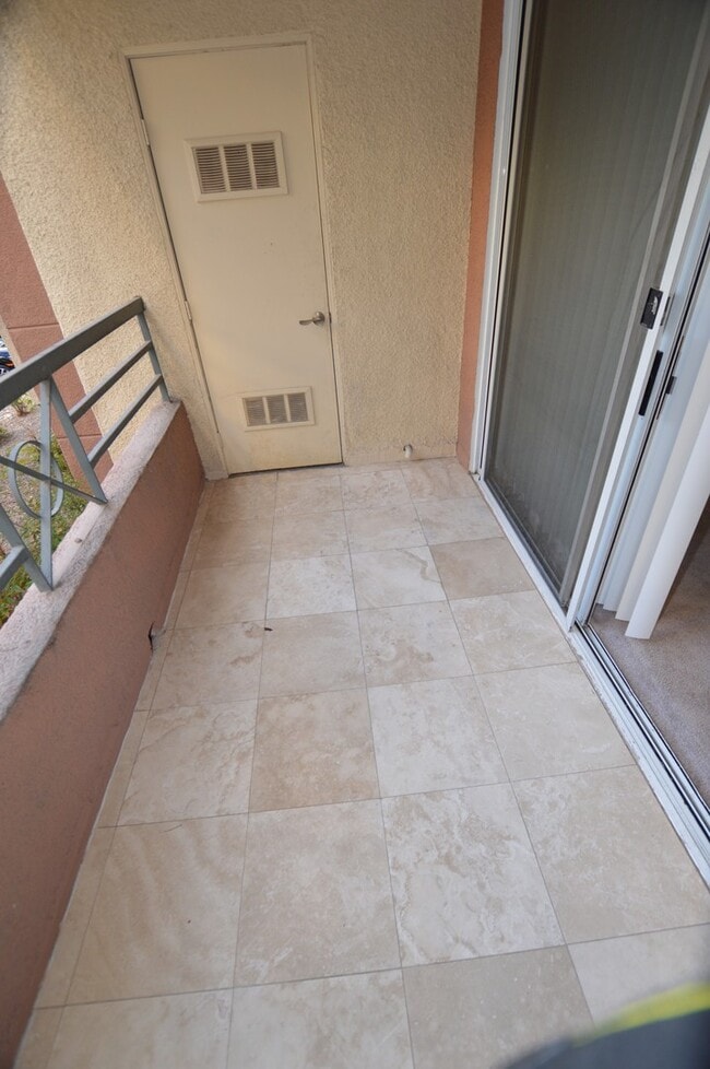 Building Photo - Meridian Unfurnished 1 Bed | 1 Bath Luxury...