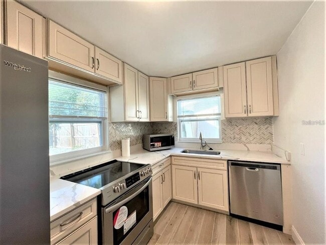 Building Photo - 12644 81st Terrace