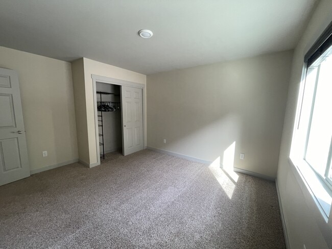 Building Photo - 22790 US-97 ALT