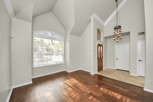 Building Photo - 4418 Ringrose Dr