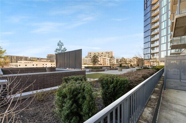 Building Photo - 788 West Marietta St NW