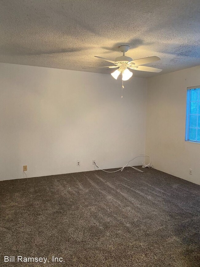 Building Photo - 2 br, 2.5 bath House - 565 H MANANAI PLACE