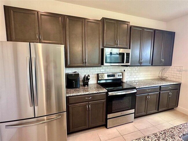 Building Photo - 5054 Tibet Ct