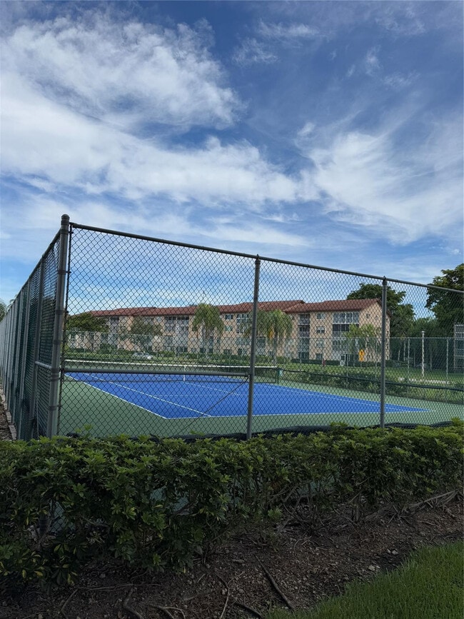 Building Photo - 12850 SW 4th Ct