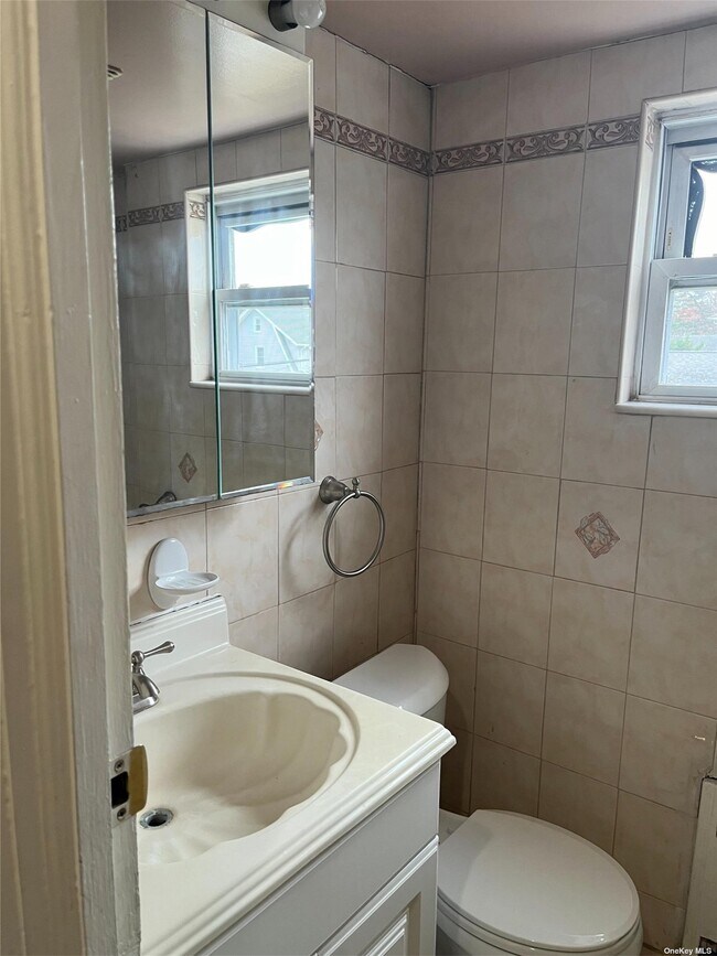 Building Photo - 203 Rockaway Pkwy