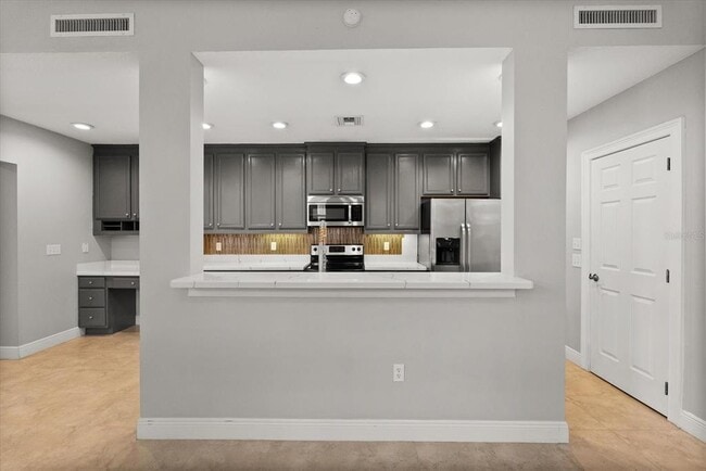 Building Photo - 1368 Lake Baldwin Ln