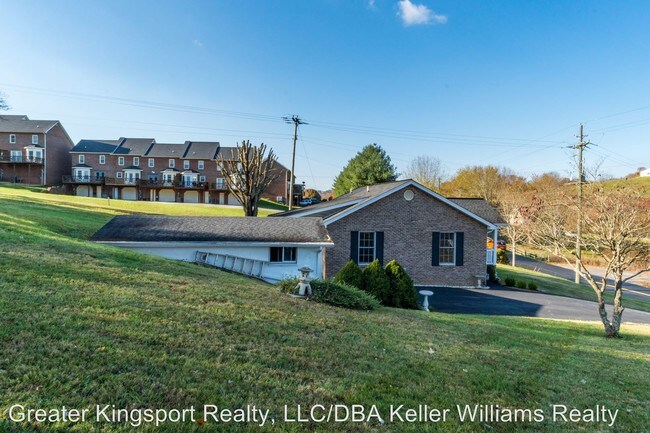 Building Photo - 391 Rock Springs Rd