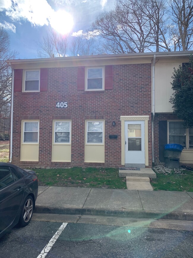 405 Savage Dr - 405 Savage Dr Newport News VA 23602 | Apartment Finder