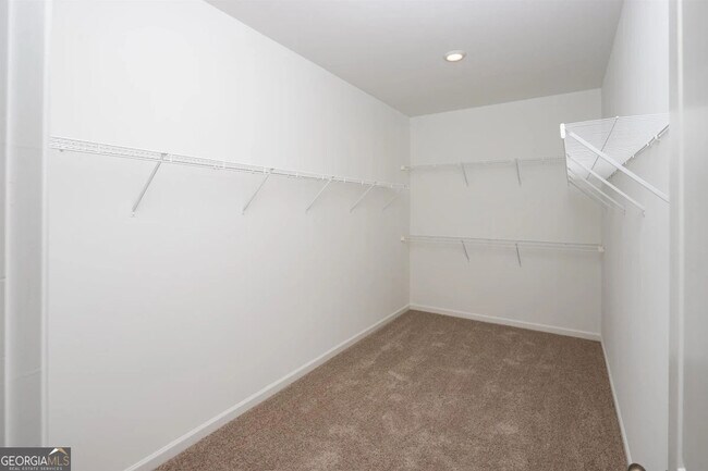 Building Photo - 1595 Wellston Dr