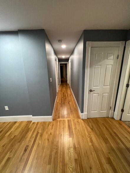 Hallway - 111 Falcon St