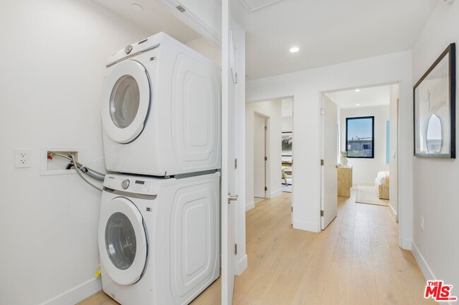 Building Photo - 3808 College Ave