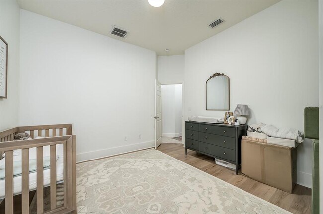 Building Photo - 3227 Watermark Dr