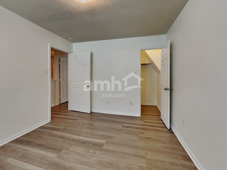 Building Photo - 3406 Maris Way