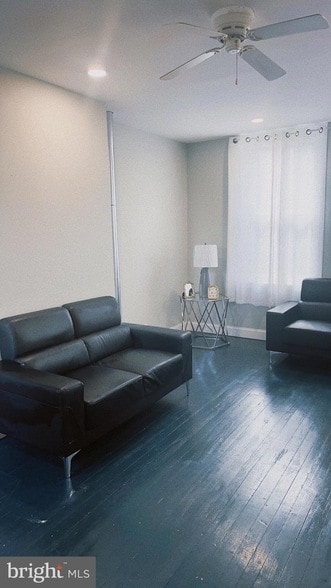 Building Photo - 429 N 40th St