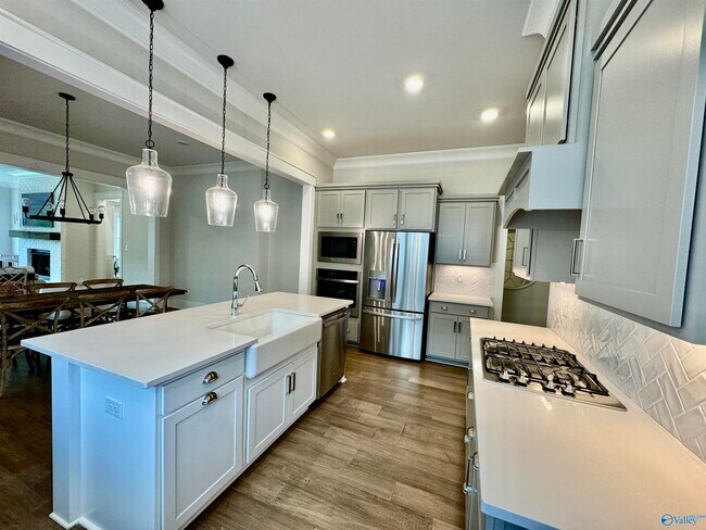 Building Photo - 314 Clift Home Pl Dr