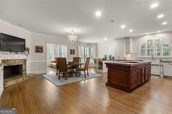 Building Photo - 415 Lyerly Pointe