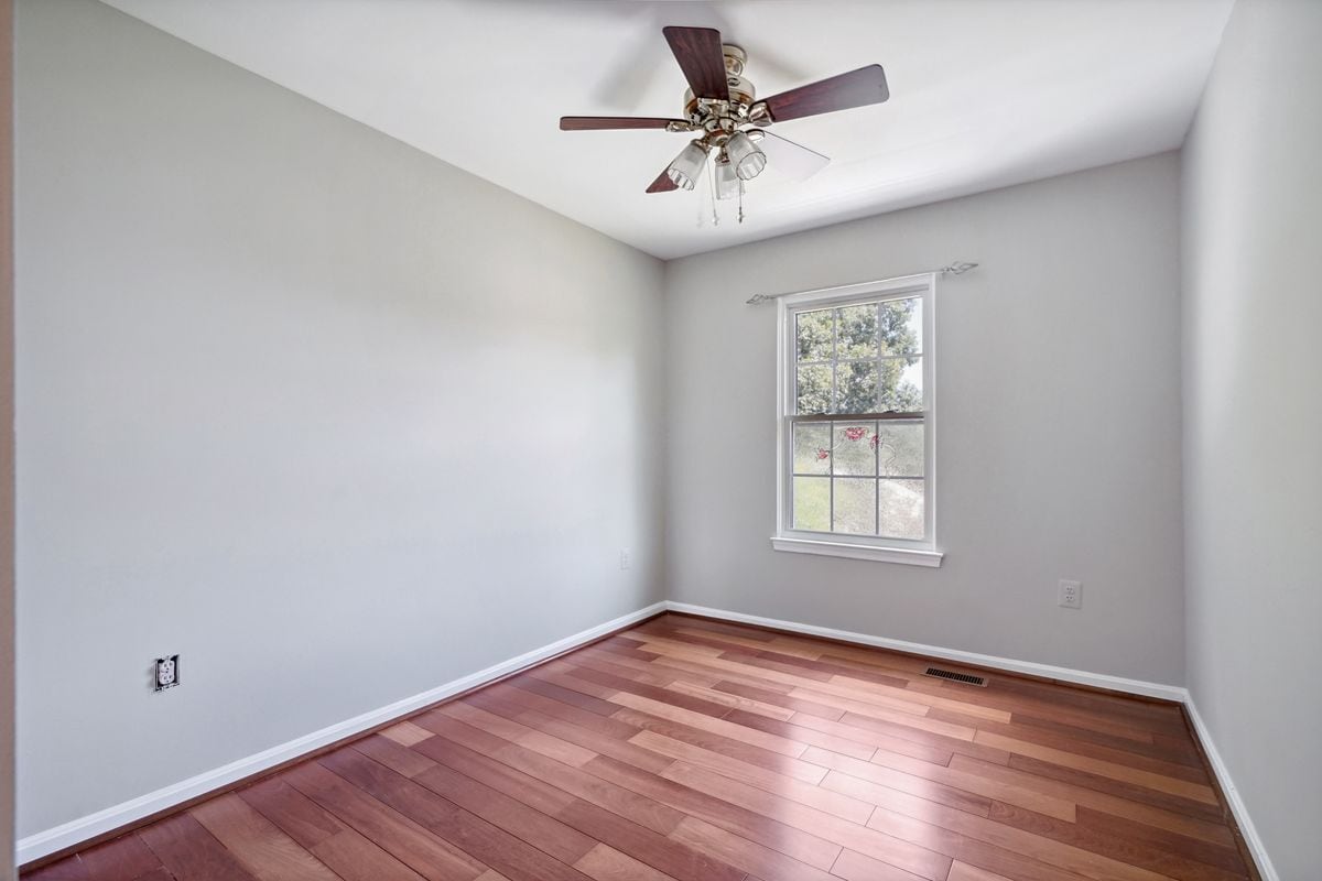 Building Photo - 5406 Lomax Way