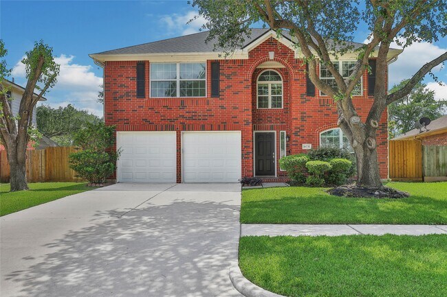 Building Photo - 16731 Creek Trail