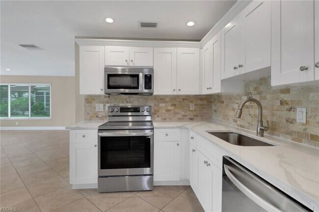 Building Photo - 38 Knights Bridge Rd