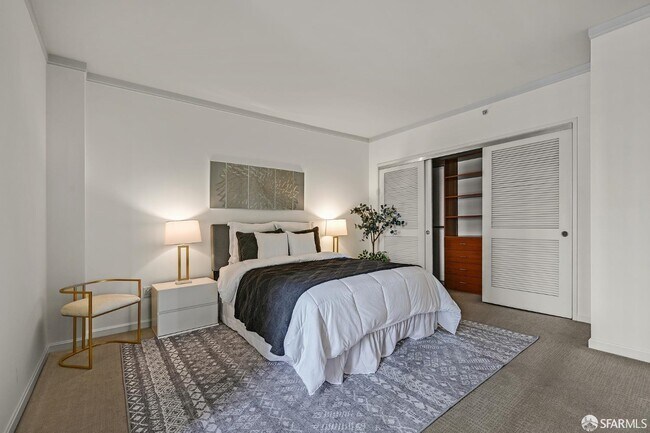 Building Photo - 400 Beale St