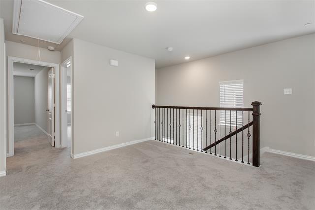 Building Photo - 3718 Malibu Dr