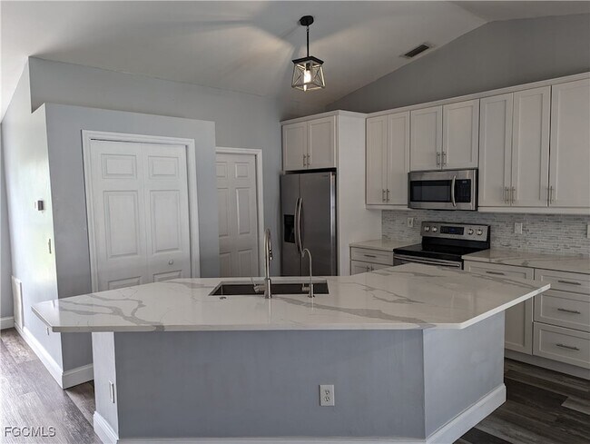 Building Photo - 2311 SW 16th Terrace