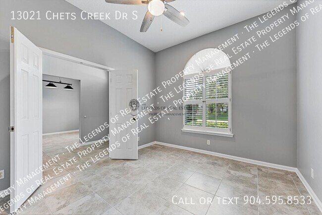 Building Photo - 13021 Chets Creek Dr S