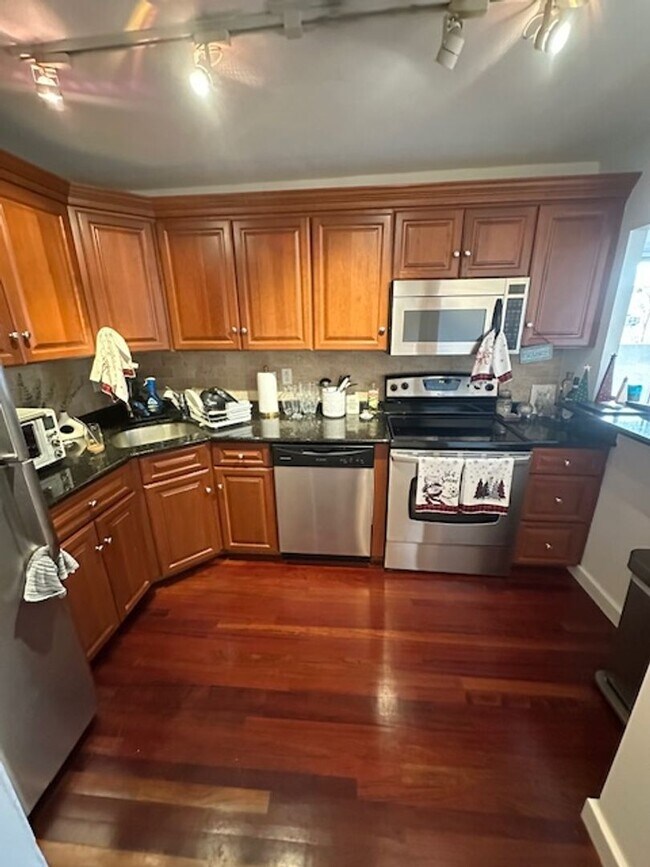 Building Photo - The Dorchester