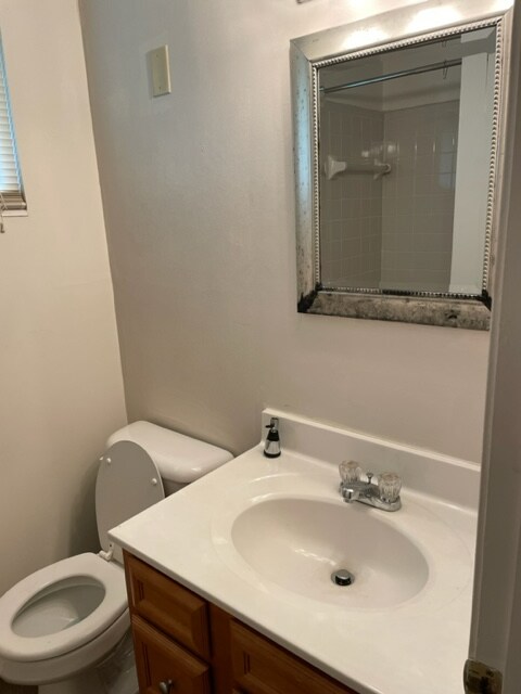 Building Photo - 245 Crabapple Cir