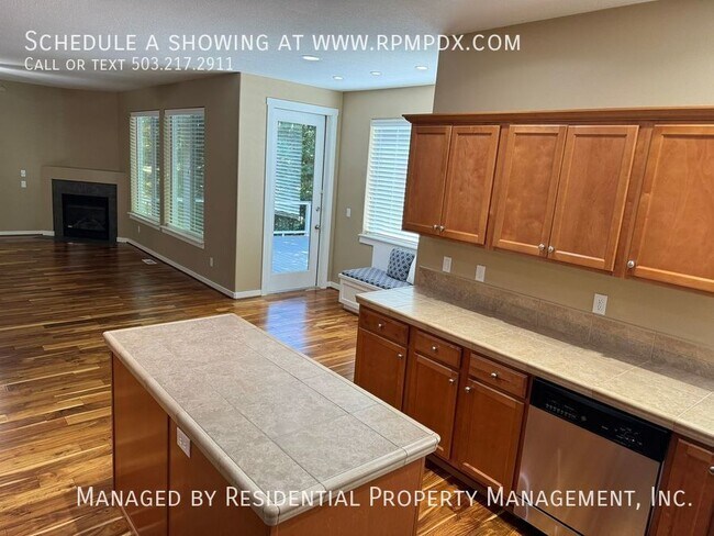 Building Photo - 12490 SW Winterview Dr