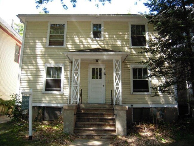 Primary Photo - 416 W Doty St