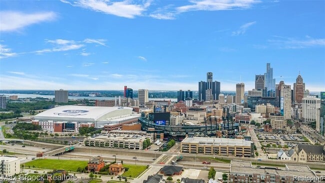 Building Photo - 284 Alfred St