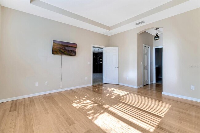 Building Photo - 6289 Falcon Lair Dr