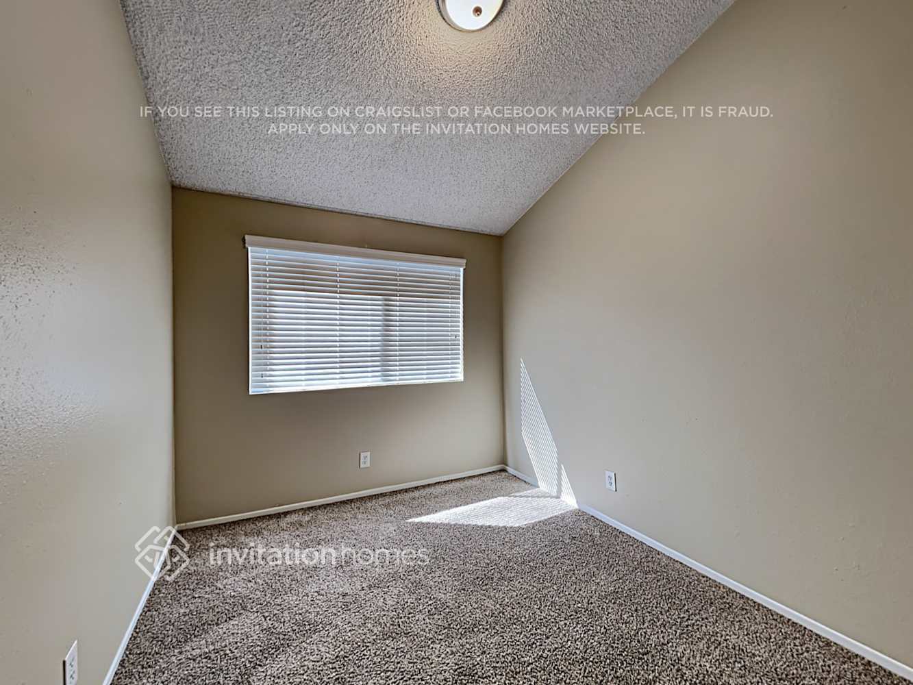 Building Photo - 1141 Canyon View Ln