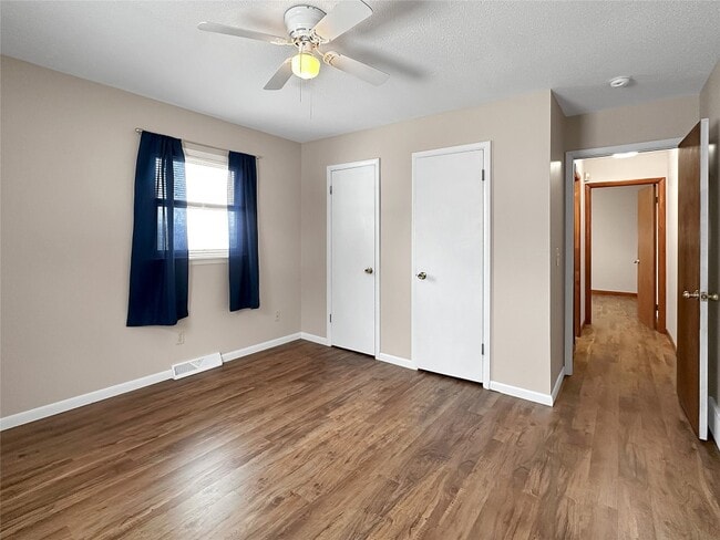 Building Photo - 211 Walnut St