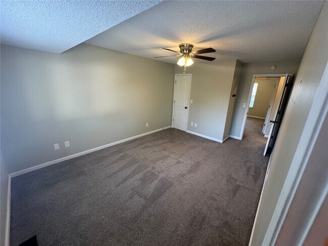 Building Photo - 1108 Amberglen Dr